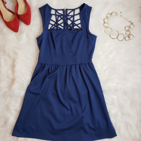 Modcloth Doe &Rae fit & flare CUT OUT navy strappy - Picture 2 of 7